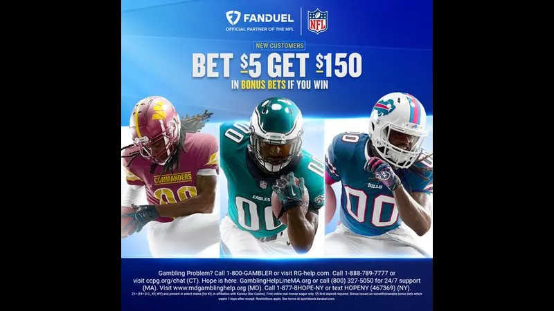 Hậu vệ của Al Jubail cố gắng ngăn chặn cầu thủ Al Jabalain tiến vào vùng cấm Hậu vệ của Al Jubail cố gắng ngăn chặn cầu thủ Al Jabalain tiến vào vùng cấm