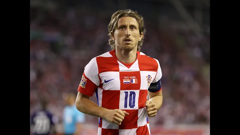 Cầu thủ Croatia với pha xử lý bóng tinh tế trước Colombia Cầu thủ Croatia với pha xử lý bóng tinh tế trước Colombia