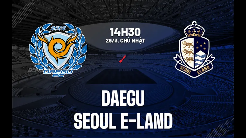 Cầu thủ Deagu và Seoul E đang tranh chấp trên sân cỏ Cầu thủ Deagu và Seoul E đang tranh chấp trên sân cỏ